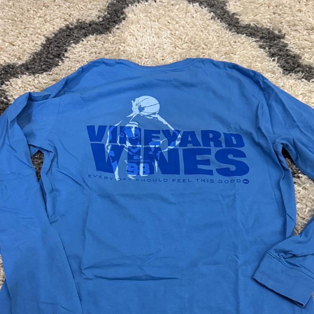 Vineyard Vines Graphic Blue Long Sleeve Tee